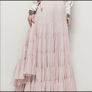 ISO FREE PEOPLE SKIRT